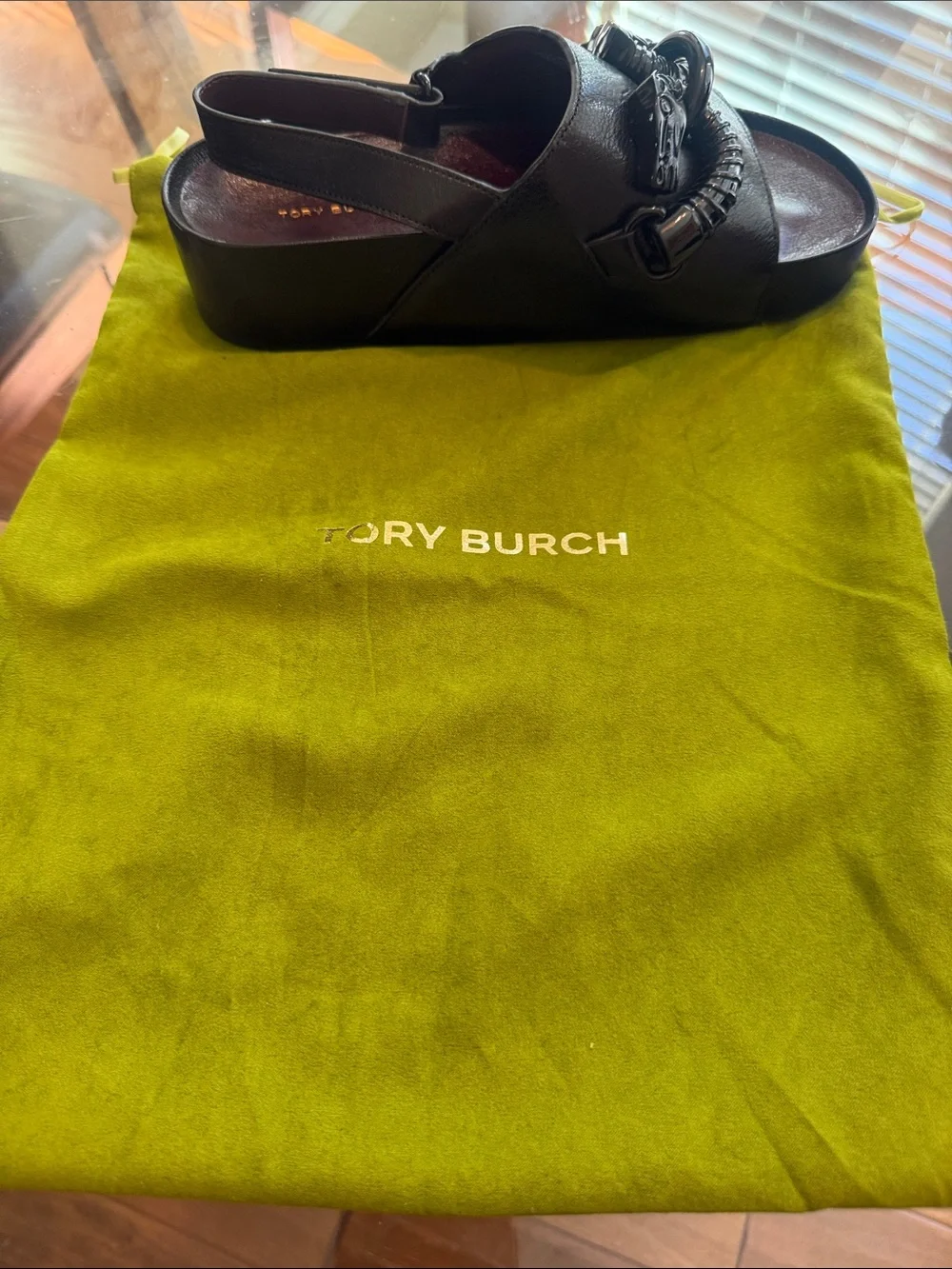 Tory Burch tory burch